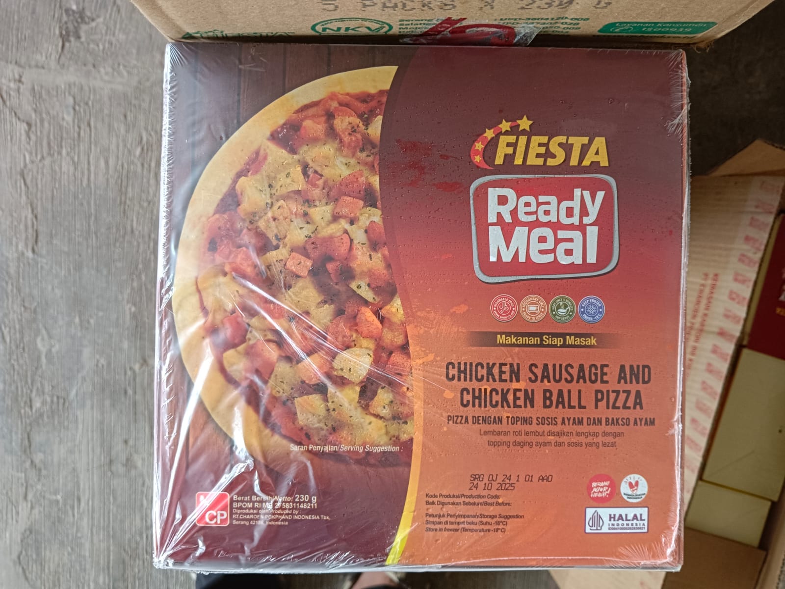 FIESTA Pizza Toping Sosis & Bakso Ayam Ready Meal 230 Gram