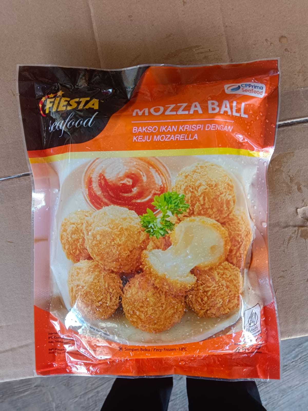 Fiesta Seafood Moza Ball Bakso Ikan Isi Keju 450 Gram