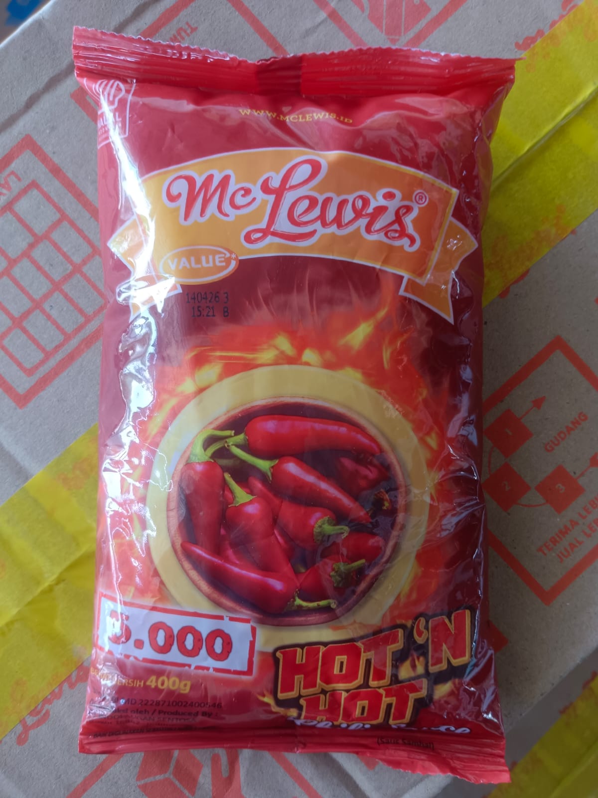 Mc Lewis Saus Hot N Hot 400 Gram Chilli Sauce
