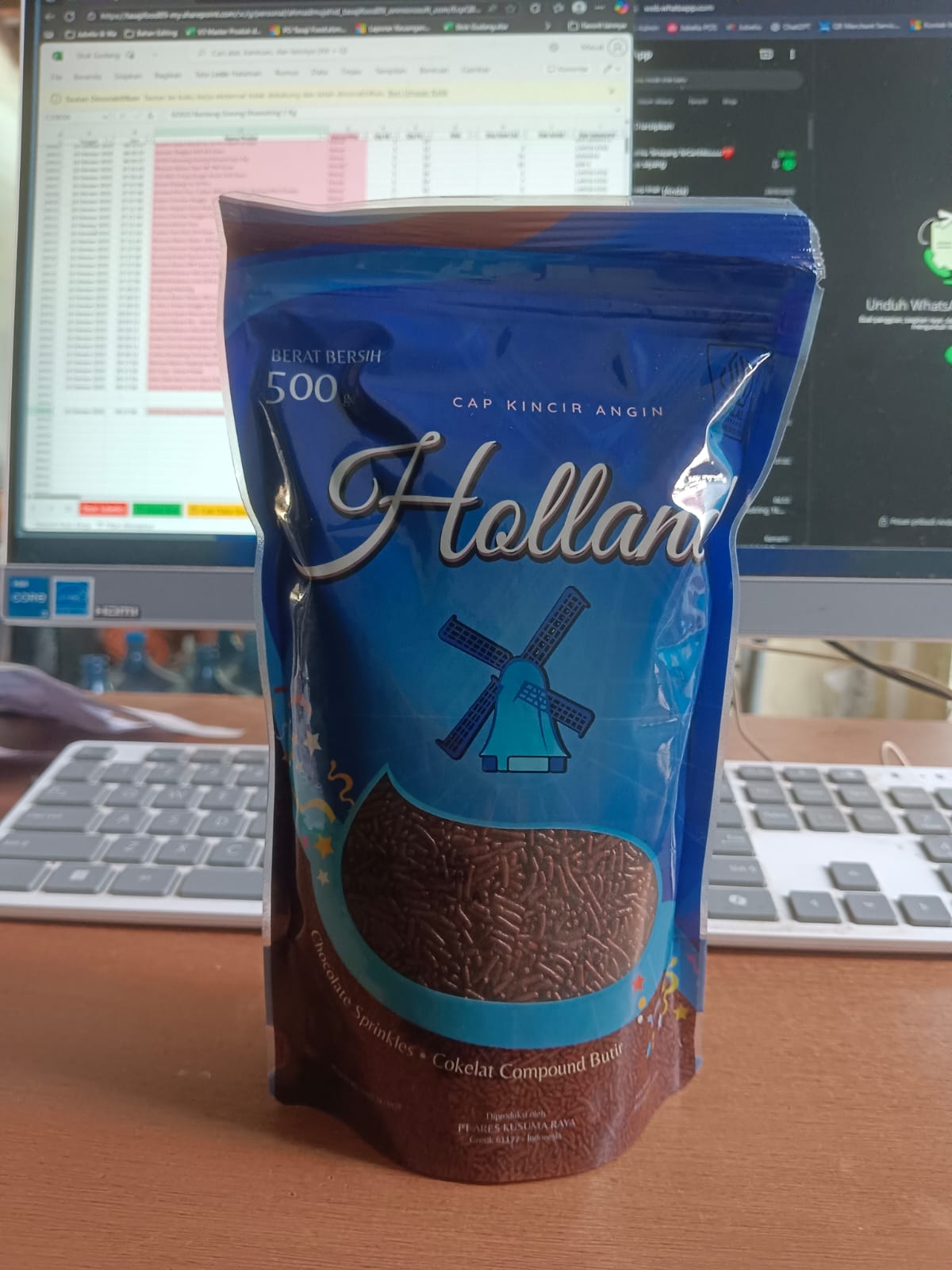 Holland Mesis Cokelat 500 Gram Cokelat Compound Butir