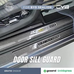 BYD Sealion 7 - Door Sill Guard [Outer Hitam]