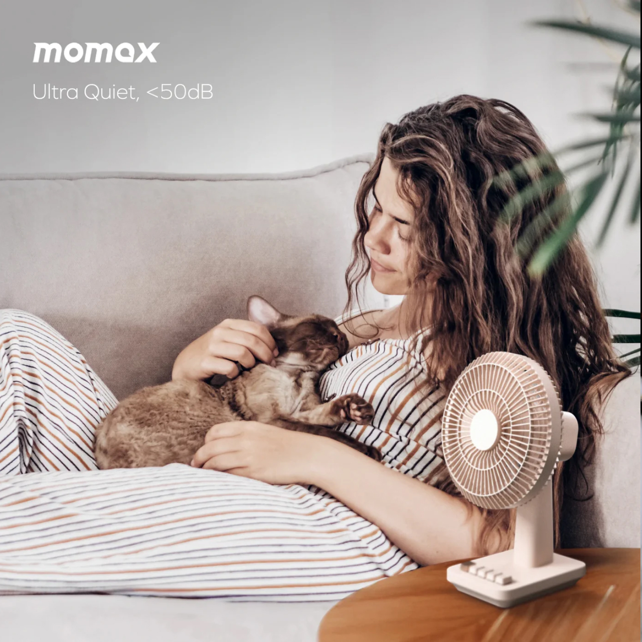 Momax Mini Desk Fan Ultra Quiet Rechargeable - Desert Titanium IF20L2