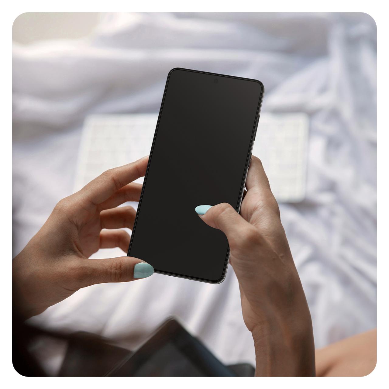 Spigen Galaxy S25 Edge Tempered Glass with Tray 1 Pack GlastR EZ Fit Pro HD  - Transparency AGL09411-1 (Offline SKU)