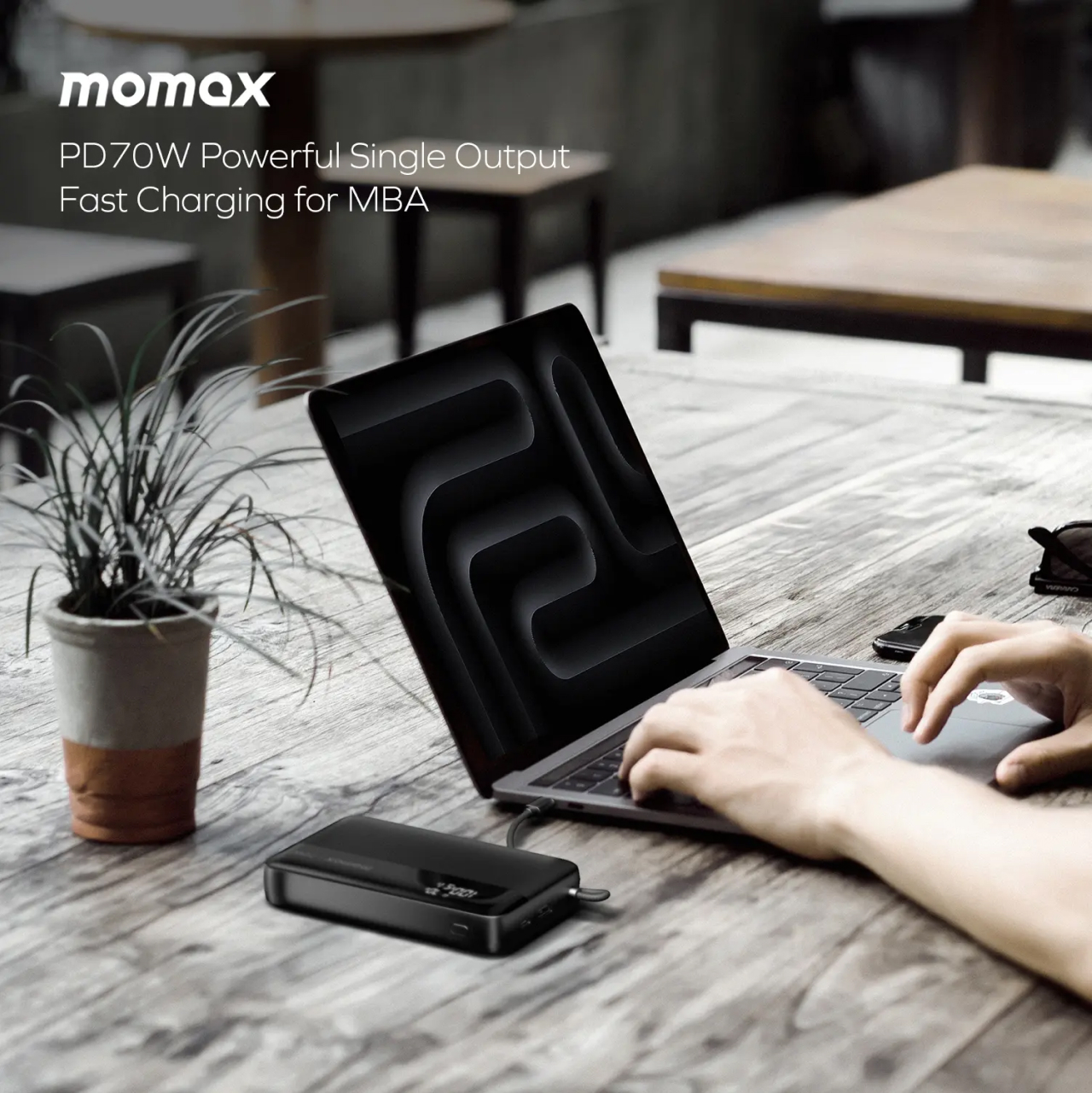 Momax Powerbank Built in Kabel Charger USB C 20000mAh 1-Power Ultra+ - Black IP151D