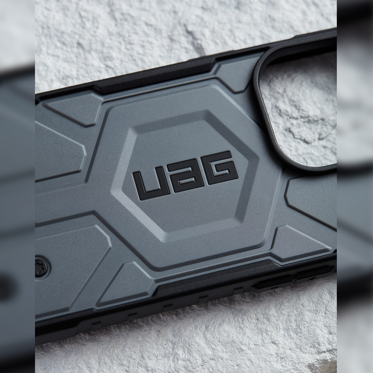 Case iPhone 14 Pro Max Plus UAG Pathfinder MagSafe Matte Armor Casing
